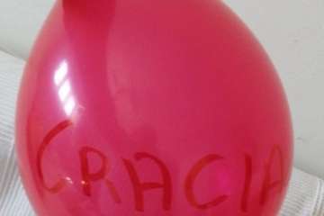 Las viviendas sociales de El Caracol desinfectan las zonas comunes (Foto TA)